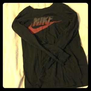 Nike Long Sleeve T-Shirt. Boys.